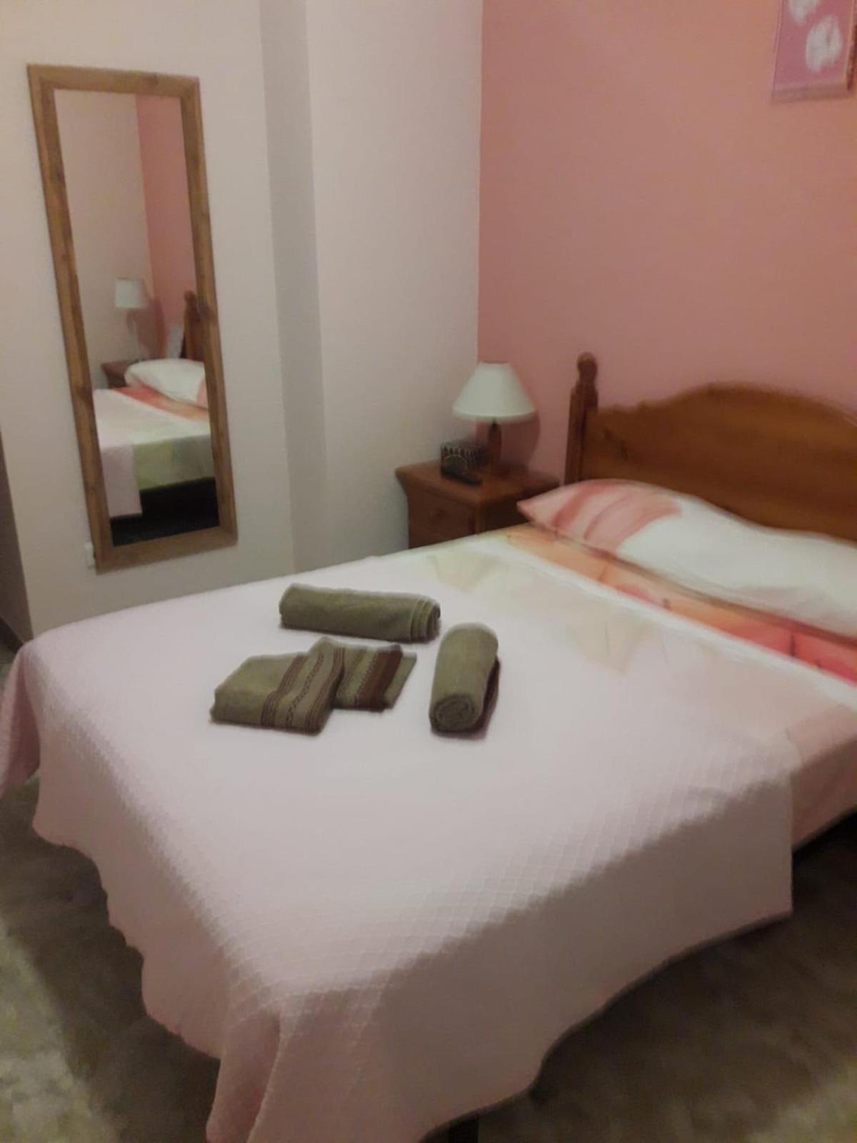 Piso De 3 Habitaciones En El Centro De Punta Umbria Recien Renovado! Kültér fotó